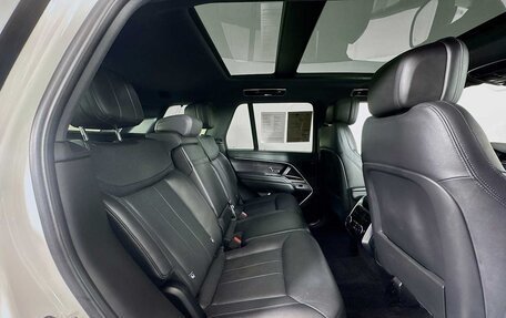 Land Rover Range Rover IV рестайлинг, 2022 год, 15 854 524 рублей, 27 фотография