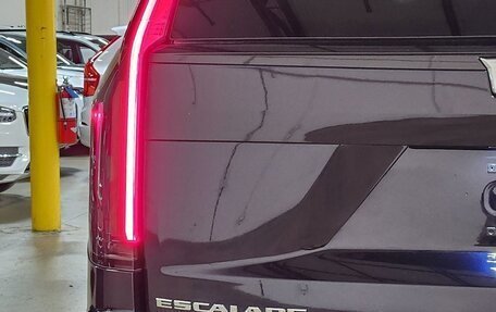 Cadillac Escalade V, 2023 год, 12 200 500 рублей, 12 фотография