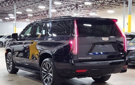 Cadillac Escalade V, 2023 год, 12 200 500 рублей, 7 фотография