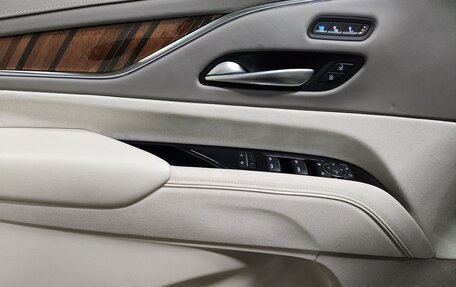 Cadillac Escalade V, 2023 год, 12 200 500 рублей, 32 фотография