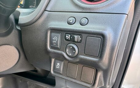 Nissan Note II рестайлинг, 2015 год, 1 299 000 рублей, 15 фотография