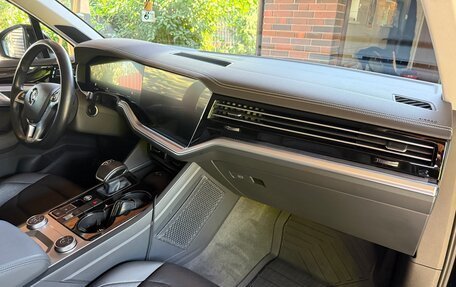 Volkswagen Touareg III, 2020 год, 5 480 000 рублей, 12 фотография