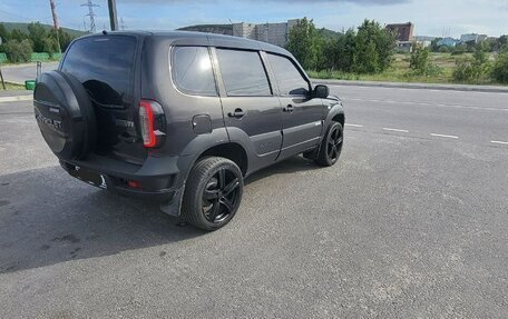 Chevrolet Niva I рестайлинг, 2011 год, 520 000 рублей, 5 фотография