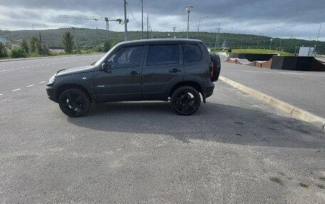 Chevrolet Niva I рестайлинг, 2011 год, 520 000 рублей, 4 фотография