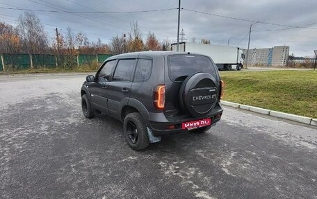 Chevrolet Niva I рестайлинг, 2011 год, 520 000 рублей, 11 фотография