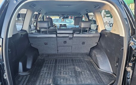 Toyota Land Cruiser Prado 150 рестайлинг 2, 2016 год, 3 400 000 рублей, 2 фотография