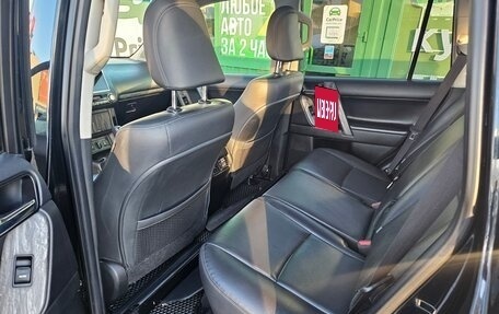 Toyota Land Cruiser Prado 150 рестайлинг 2, 2016 год, 3 400 000 рублей, 12 фотография