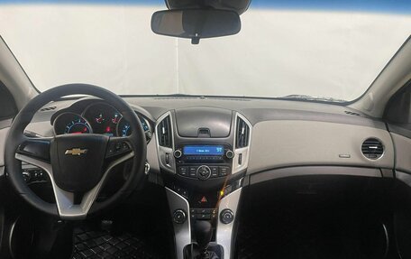 Chevrolet Cruze II, 2013 год, 679 000 рублей, 12 фотография