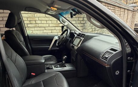 Toyota Land Cruiser Prado 150 рестайлинг 2, 2018 год, 5 569 000 рублей, 4 фотография