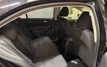 Volkswagen Jetta VI, 2013 год, 975 000 рублей, 10 фотография