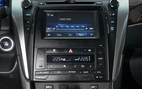 Toyota Camry, 2015 год, 1 690 000 рублей, 16 фотография