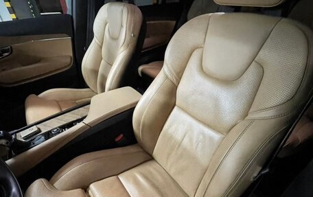 Volvo XC90 II рестайлинг, 2017 год, 4 000 000 рублей, 8 фотография