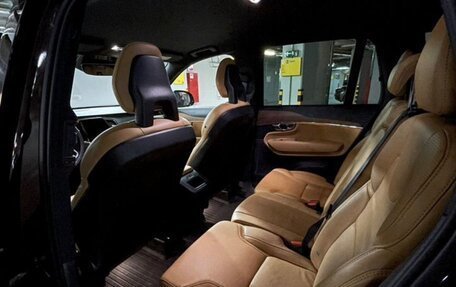 Volvo XC90 II рестайлинг, 2017 год, 4 000 000 рублей, 13 фотография