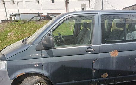 Volkswagen Caravelle T5, 2008 год, 1 003 000 рублей, 2 фотография