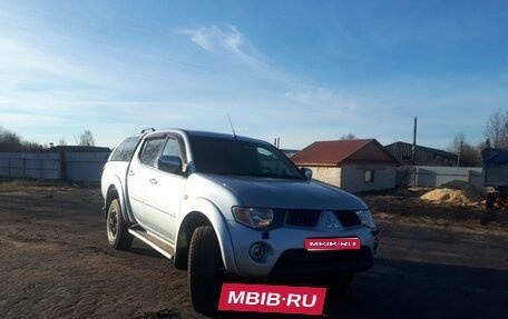 Mitsubishi L200 IV рестайлинг, 2008 год, 975 000 рублей, 1 фотография