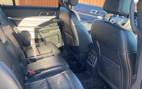 Ford Explorer VI, 2018 год, 3 200 000 рублей, 7 фотография