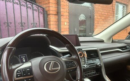 Lexus RX IV рестайлинг, 2019 год, 4 600 000 рублей, 8 фотография