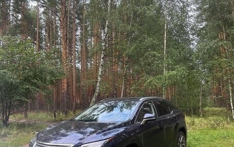 Lexus RX IV рестайлинг, 2019 год, 4 600 000 рублей, 4 фотография