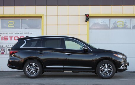 Infiniti QX60 I рестайлинг, 2016 год, 2 275 000 рублей, 7 фотография