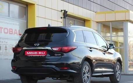 Infiniti QX60 I рестайлинг, 2016 год, 2 275 000 рублей, 6 фотография