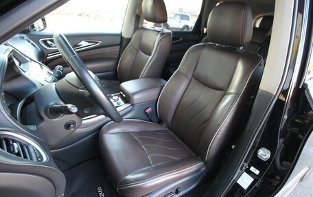 Infiniti QX60 I рестайлинг, 2016 год, 2 275 000 рублей, 13 фотография