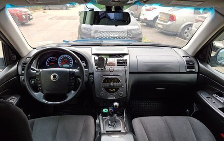 SsangYong Rexton III, 2011 год, 940 000 рублей, 10 фотография