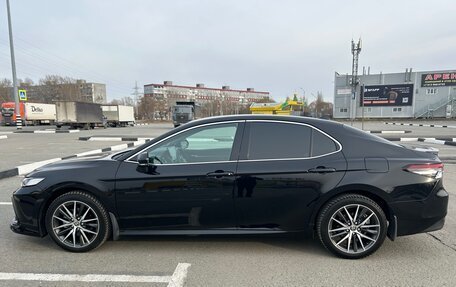 Toyota Camry, 2022 год, 3 600 000 рублей, 6 фотография