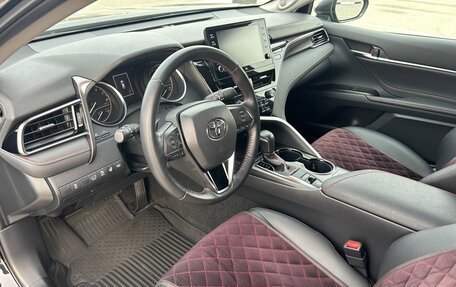 Toyota Camry, 2022 год, 3 600 000 рублей, 13 фотография