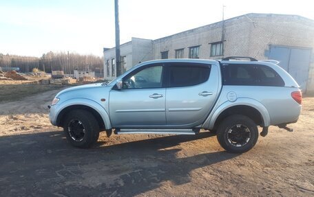 Mitsubishi L200 IV рестайлинг, 2008 год, 975 000 рублей, 5 фотография