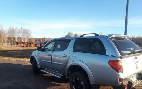 Mitsubishi L200 IV рестайлинг, 2008 год, 975 000 рублей, 8 фотография