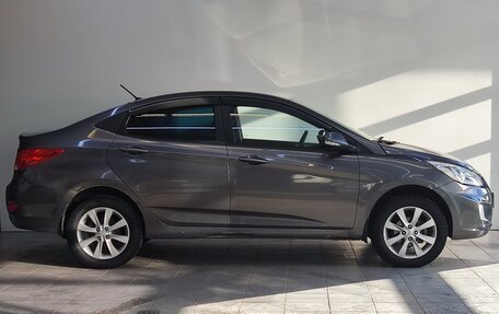 Hyundai Solaris II рестайлинг, 2013 год, 570 000 рублей, 4 фотография