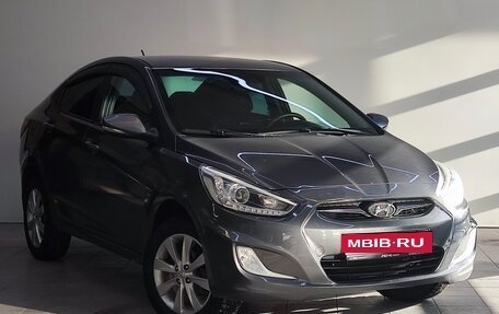 Hyundai Solaris II рестайлинг, 2013 год, 570 000 рублей, 3 фотография