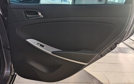 Hyundai Solaris II рестайлинг, 2013 год, 570 000 рублей, 21 фотография