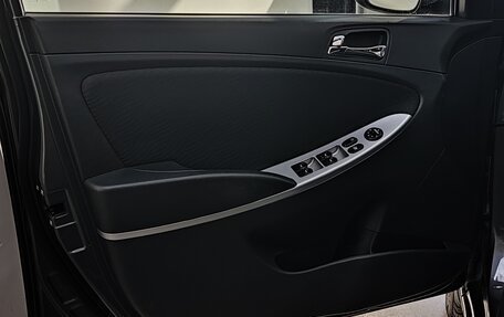 Hyundai Solaris II рестайлинг, 2013 год, 570 000 рублей, 18 фотография