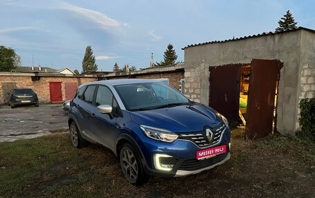 Renault Kaptur I рестайлинг, 2020 год, 1 690 000 рублей, 1 фотография