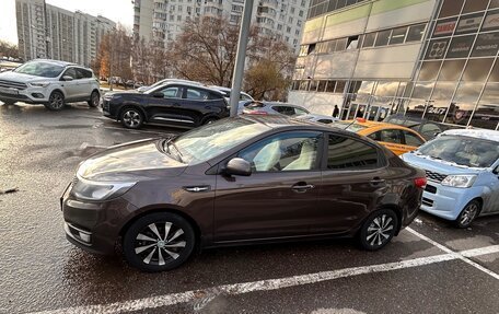 KIA Rio III рестайлинг, 2016 год, 990 000 рублей, 3 фотография