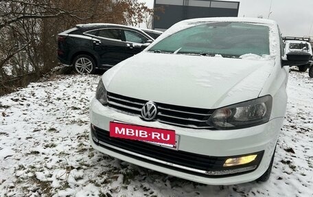 Volkswagen Polo VI (EU Market), 2018 год, 900 000 рублей, 3 фотография