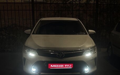 Toyota Camry, 2016 год, 2 700 000 рублей, 10 фотография