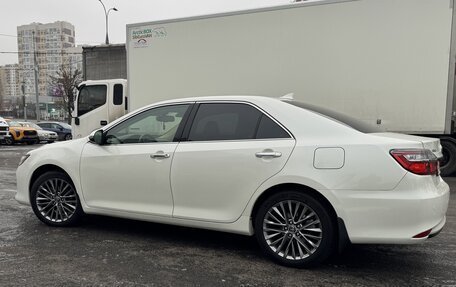 Toyota Camry, 2016 год, 2 700 000 рублей, 13 фотография