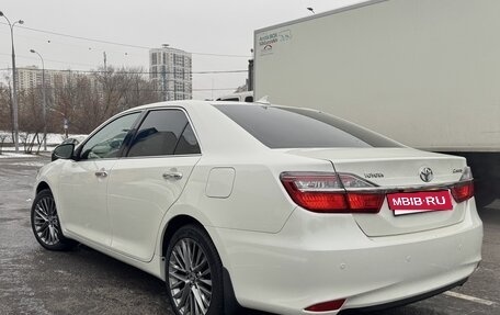 Toyota Camry, 2016 год, 2 700 000 рублей, 14 фотография