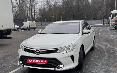 Toyota Camry, 2016 год, 2 700 000 рублей, 12 фотография