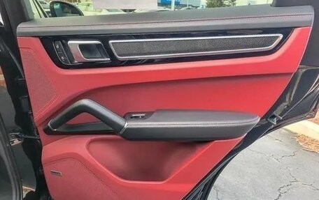 Porsche Cayenne III, 2022 год, 12 357 000 рублей, 14 фотография