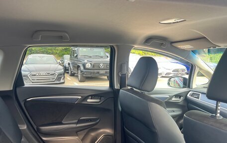 Honda Shuttle II, 2015 год, 1 250 000 рублей, 16 фотография