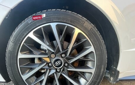 Hyundai Sonata VIII, 2021 год, 2 750 000 рублей, 17 фотография