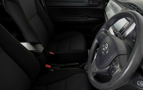 Toyota Corolla, 2018 год, 1 649 000 рублей, 11 фотография