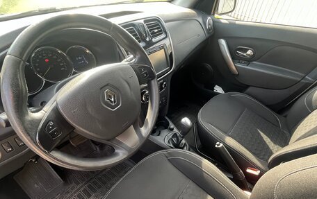 Renault Sandero II рестайлинг, 2015 год, 680 000 рублей, 6 фотография