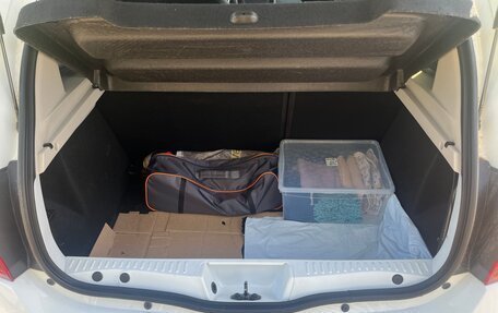 Renault Sandero II рестайлинг, 2015 год, 680 000 рублей, 14 фотография