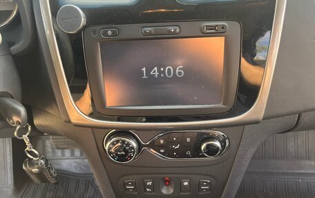 Renault Sandero II рестайлинг, 2015 год, 680 000 рублей, 18 фотография