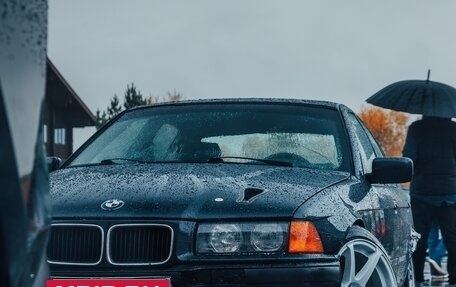 BMW 3 серия, 1991 год, 650 000 рублей, 15 фотография