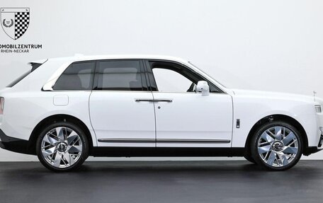 Rolls-Royce Cullinan, 2025 год, 63 990 032 рублей, 4 фотография